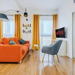 Apartament Cozy With Gym In The Center Warszawa