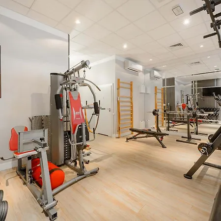 Cozy With Gym In The Center