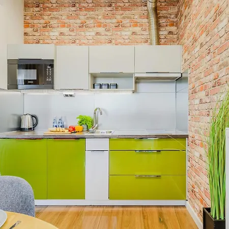 Cozy With Gym In The Center