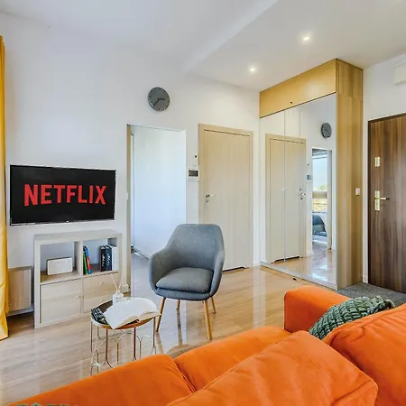 Cozy With Gym In The Center * Βαρσοβία
