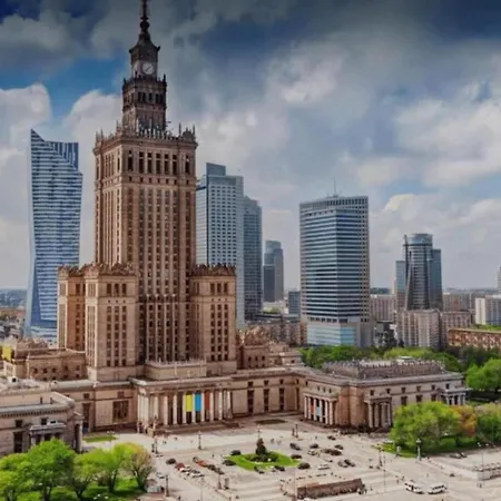 Cozy With Gym In The Center Varsovie