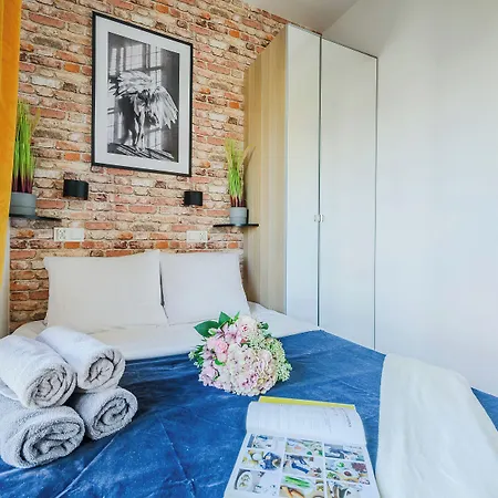 Cozy With Gym In The Center * Varsovie