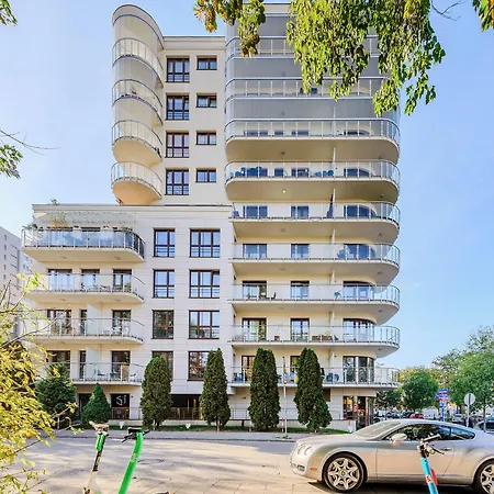 Lumina I Cozy 2-Room Apartment With Gym I Balcony I City Center * Warsaw