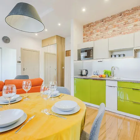 Cozy With Gym In The Center Appartement *