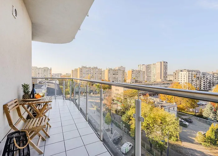 Cozy With Gym In The Center Warszawa