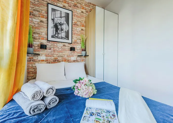 Cozy With Gym In The Center * Warszawa